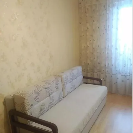 Квартира В Районі Автовокзалу Поряд Обллікарня Rivne Exterior photo
